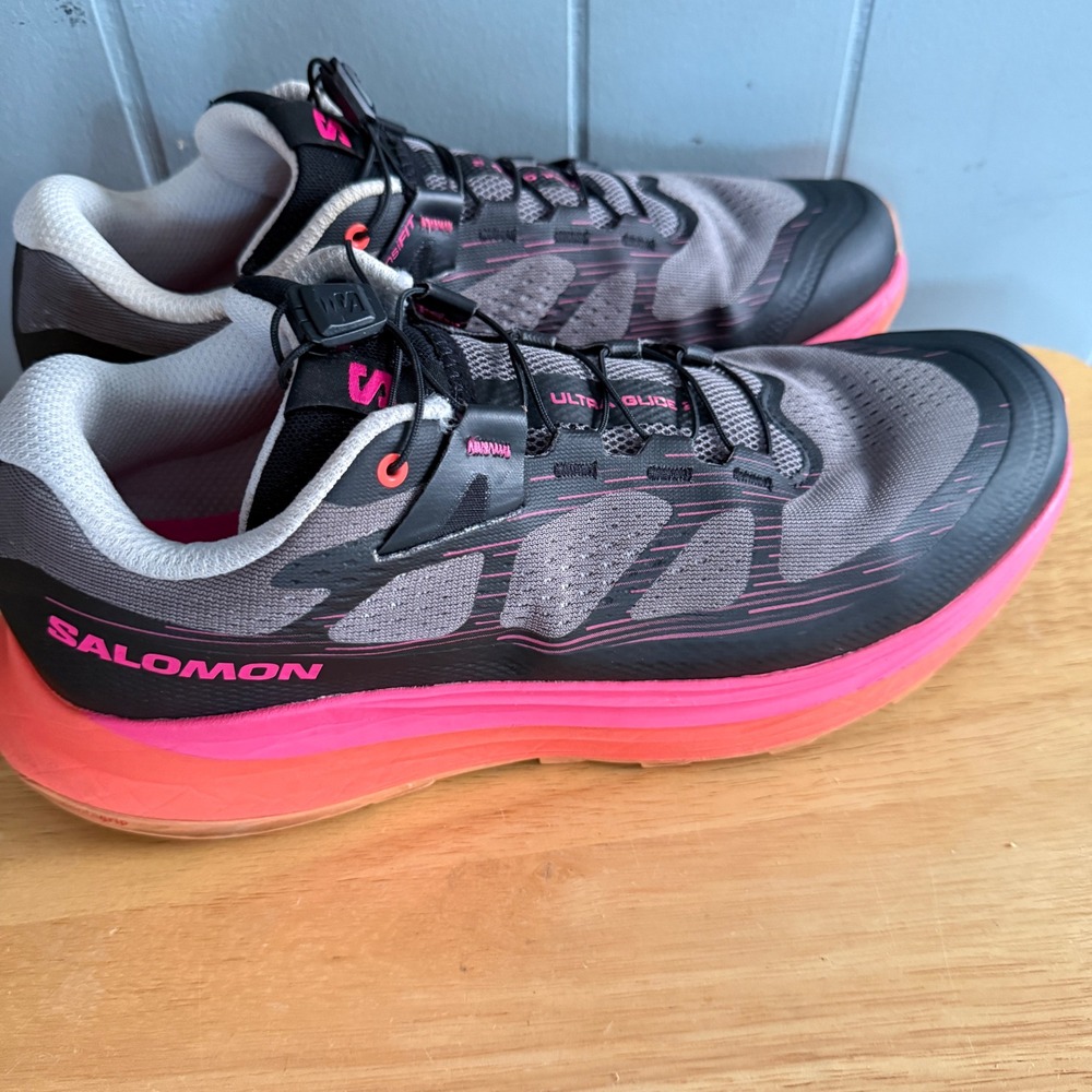 Salomon‎ Ultra Glide 2 Mens 10.5 Pink Grey Trail Running Shoes Gorpcore Sneakers